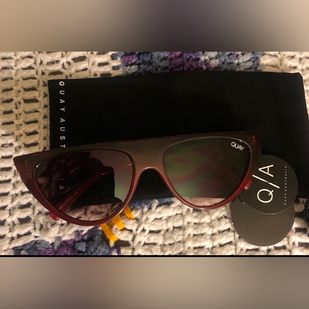 Never before used brand new Quay Australia sunglasses